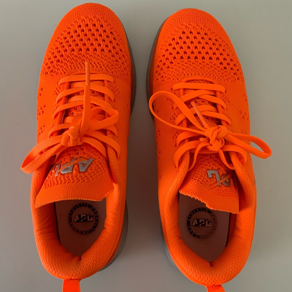 APL Running Shoes
